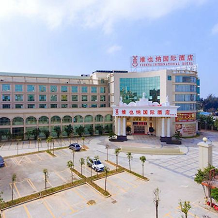 Vienna International Hotel Shajing Heyi Branch Shenzhen Exterior photo